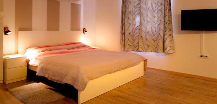 Studio Apartman Dado Appartement Bale Buitenkant foto